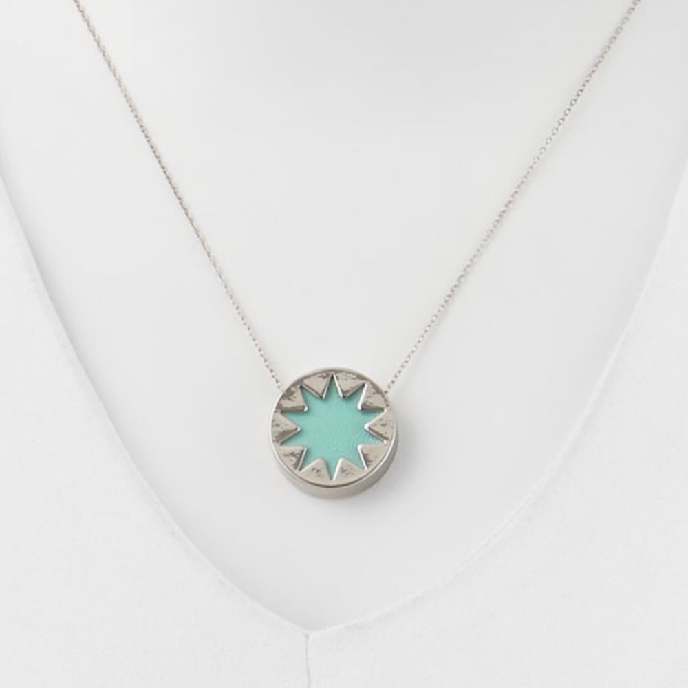 House of Harlow Mini Sunburst Necklace